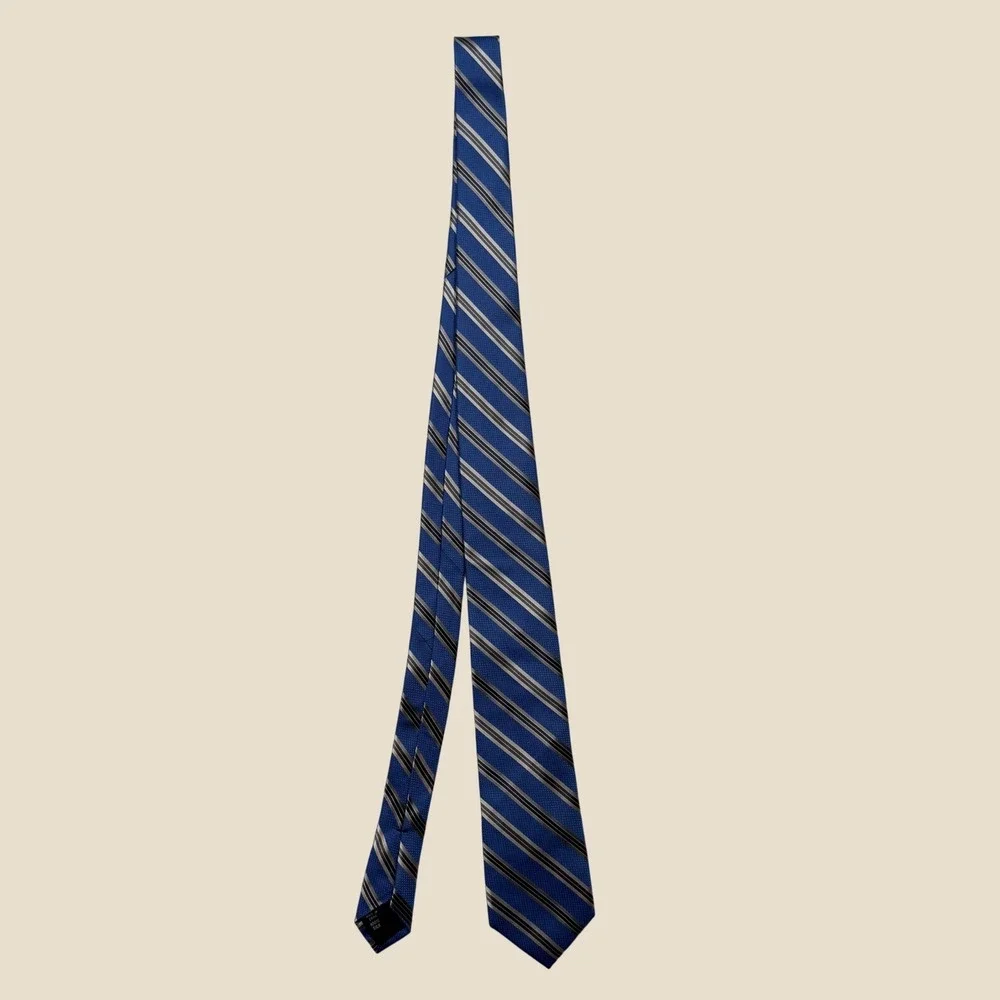 Michael Kors Mens Blue Silver Striped 100% Silk Necktie Classic Designer Tie